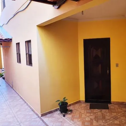 Buy this 4 bed house on Rua João de Miranda Mello in Mogi Moderno, Mogi das Cruzes - SP