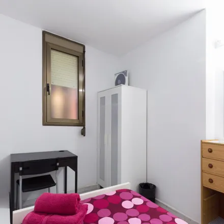 Rent this 0 bed room on Carrer del Comte d'Urgell in 78, 08011 Barcelona