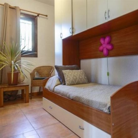Rent this 4 bed house on Carrer de la Mar in 03267 el Poble Nou de Benitatxell / Benitachell, Spain
