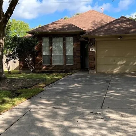 Rent this 3 bed house on 5515 Pecos Street in Dickinson, TX 77539