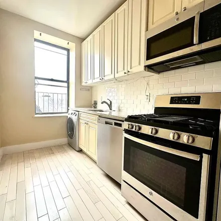 Rent this 2 bed apartment on 106 Pinehurst Avenue in New York, NY 10033
