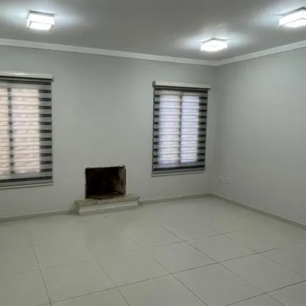 Rent this 3 bed house on Rua Araraquara in Jardim Paulista, Atibaia - SP