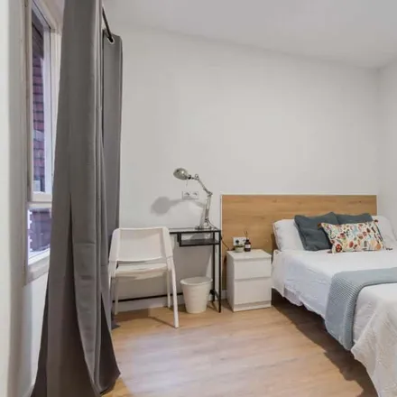 Rent this 7 bed room on Madrid in Bar La Reguera, Calle de Martín de los Heros
