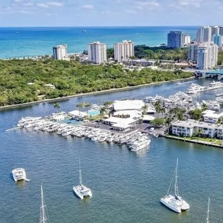 Image 3 - Coral Ridge Yacht Club, 2800 Yacht Club Boulevard, Fort Lauderdale, FL 33304, USA - Condo for sale