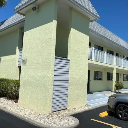 Rent this 2 bed condo on Vista Hermosa Circle in Point O'Rocks, Sarasota County