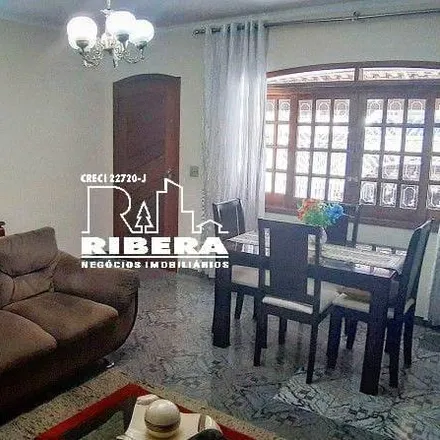 Buy this 3 bed house on Rua Doutor Gabriel Rezende Passos in Jardim Piratininga, Sorocaba - SP