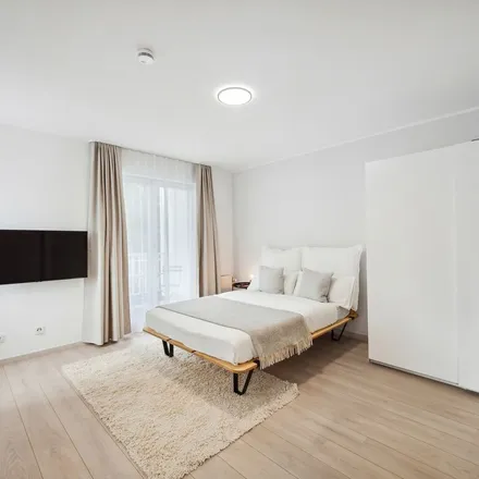 Rent this 2 bed apartment on Klüberstraße 14 in 60325 Frankfurt, Germany