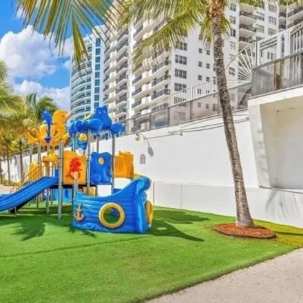 Image 3 - Maison Grande Condominium, 6039 Collins Avenue, Miami Beach, FL 33140, USA - Condo for rent