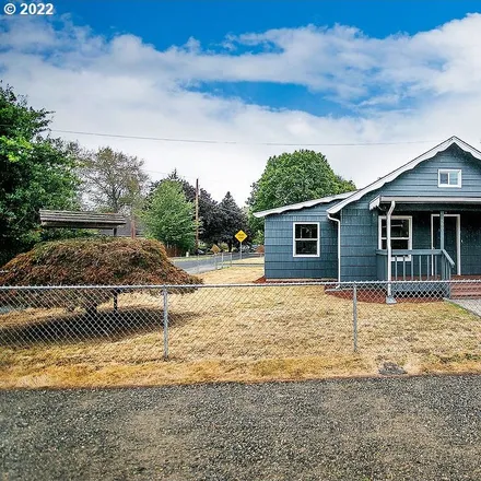 Buy this 2 bed house on 500 South Street in Centralia, WA 98531