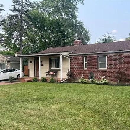 Rent this 2 bed house on 24090 Dante St in Oak Park, Michigan