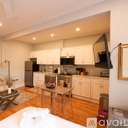 Rent this studio apartment on 185 Chestnut Hill Ave