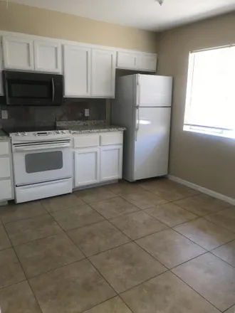 Image 5 - 701 South Roosevelt Street, Tempe, AZ 85281, USA - Apartment for rent