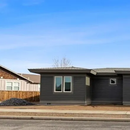 Buy this 3 bed house on 1455 Northeast Hudspeth Road in Prineville, OR 97754