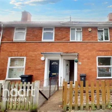 Rent this 3 bed townhouse on 199 Kendale Road in Bridgwater, TA6 3QQ