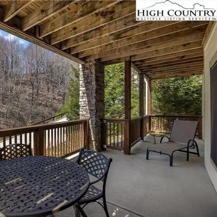 Image 5 - 128 Elkmont, Balm, Avery County, NC 28604, USA - Condo for sale