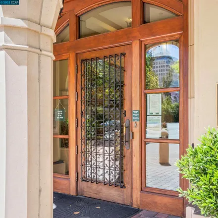 Image 2 - The Hamilton, 555 Middlefield Road, Palo Alto, CA 94301, USA - Condo for sale