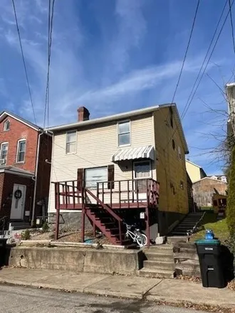 Buy this 2 bed house on 515 East 8th Avenue in Tarentum, PA 15084