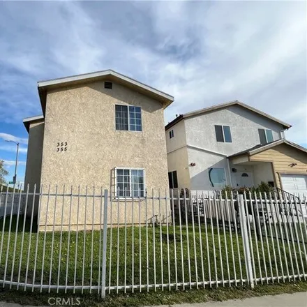 Buy this 6 bed house on 7660 South Grand Avenue in Los Angeles, CA 90003