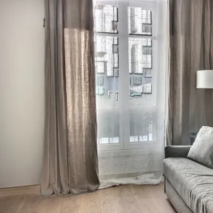 Rent this 2 bed apartment on 9 Rue Forest in 75018 Paris, France