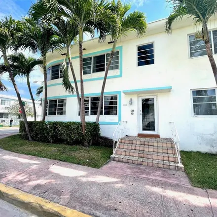 Image 8 - 8345 Byron Avenue, Miami Beach, FL 33141, USA - Apartment for rent