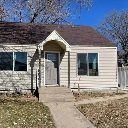 Buy this 3 bed house on 712 16th Street in Gothenburg, NE 69138