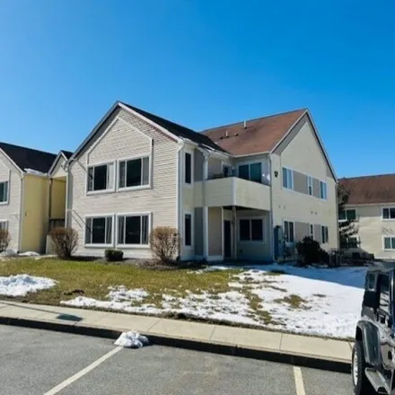 Image 1 - 390 Falcon Ridge Way North, Hamburg, Hardyston Township, NJ 07419, USA - Condo for sale