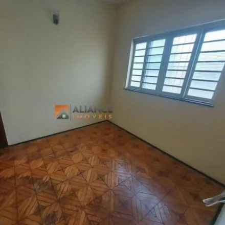 Rent this 2 bed house on Rua Monte Alverne in Vila Tibério, Ribeirão Preto - SP