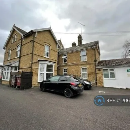 Image 2 - Maltese Road Primary, Maltese Road, Chelmsford, CM1 2PA, United Kingdom - House for rent