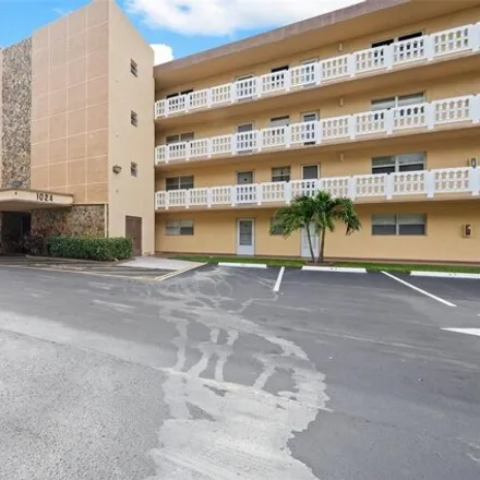 Buy this 2 bed condo on 1050 Southeast 3rd Avenue in Dania Beach, FL 33004