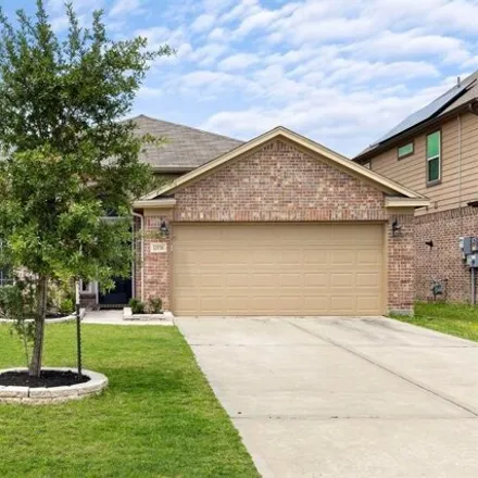 Rent this 4 bed house on North Whimbrel Circle in Montgomery County, TX 77385