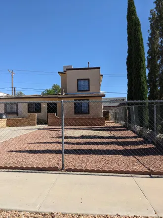 Rent this 3 bed house on 936 Montera Road in El Paso, TX 79907
