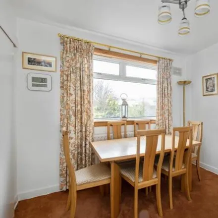 Image 5 - 29 Tyler's Acre Avenue, City of Edinburgh, EH12 7JD, United Kingdom - House for sale