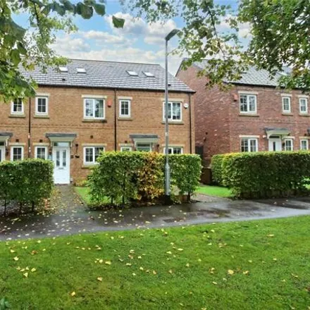 Buy this 3 bed townhouse on Cedar Drive in Leeds, LS14 6GH
