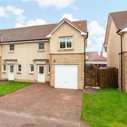 Buy this 3 bed duplex on Wilsonville Place in Broxburn, EH52 5FA