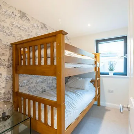 Rent this 3 bed apartment on Lam Rim Centre in 12 Victoria Place, Bristol