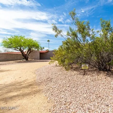Buy this 3 bed house on 10458 North Nicklaus Drive in Fountain Hills, AZ 85268