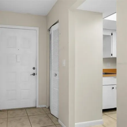 Image 6 - 10698 Rosewood Court, Pinellas Park, FL 33782, USA - Condo for sale
