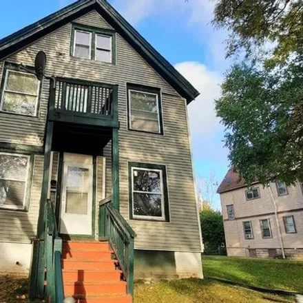 Buy this studio house on 2017 in 2017A North 40th Street, Milwaukee