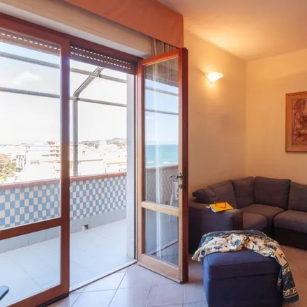 Rent this 3 bed apartment on 58022 Follonica GR