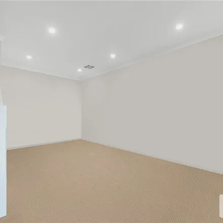 Image 4 - 75 Hydrus Street, Austral NSW 2179, Australia - Apartment for rent