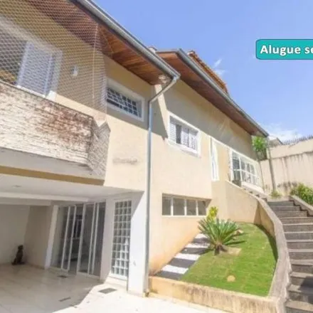 Rent this 2 bed house on Rua João Batista Dallarmi 627 in Santo Inácio, Curitiba - PR