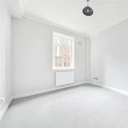Image 6 - Duchess of Bedford House, Duchess of Bedford's Walk, London, W8 7QR, United Kingdom - Room for rent