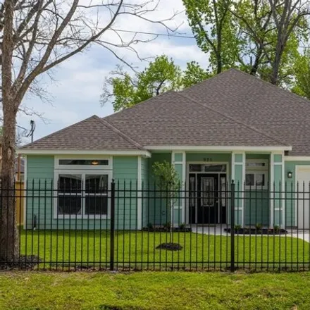 Buy this 3 bed house on 937 Marcolin Street in Houston, TX 77088