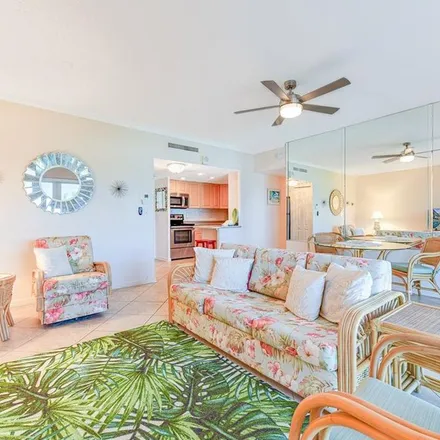 Image 5 - Regatta Beach Club, 880 Mandalay Avenue, Clearwater, FL 33767, USA - Apartment for rent