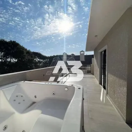 Buy this 4 bed house on Avenida Presidente Washington Luiz 140 in Jardim Social, Curitiba - PR