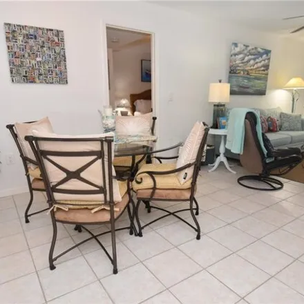 Image 9 - 1630 Brookhouse Circle, Sarasota County, FL 34231, USA - Condo for rent