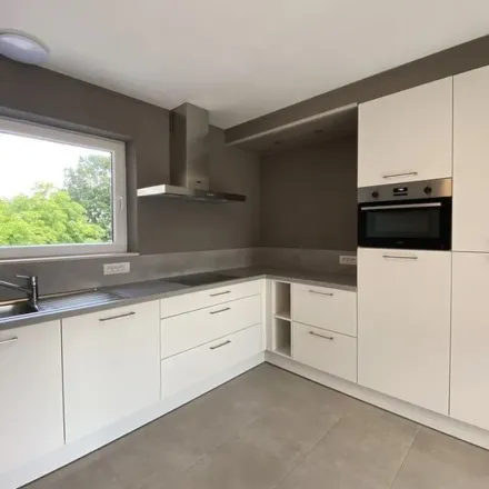 Rent this 1 bed apartment on Lichterveldestraat 60-74 in 8820 Torhout, Belgium