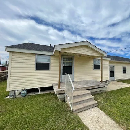 Buy this 2 bed house on 221 Pitre Street in Houma, LA 70363