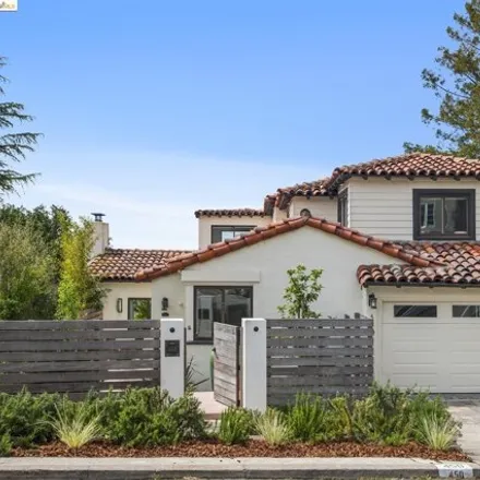 Image 1 - 450 Vassar Avenue, Berkeley, CA 94707, USA - House for sale