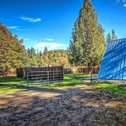 Image 5 - 115 Rush Creek Drive, Trinity County, CA 96052, USA - House for sale